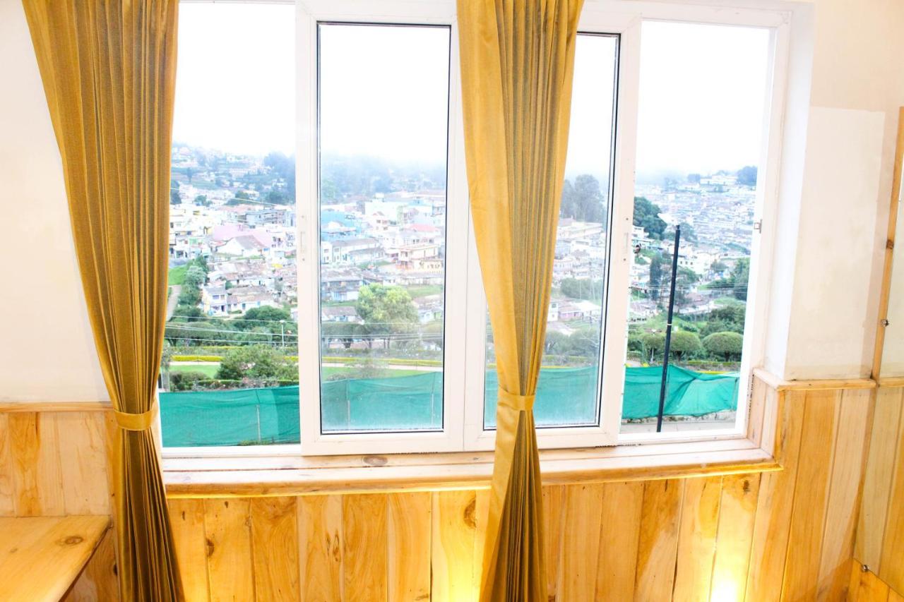 Hotel Al Woodlands Residency Ooty Esterno foto
