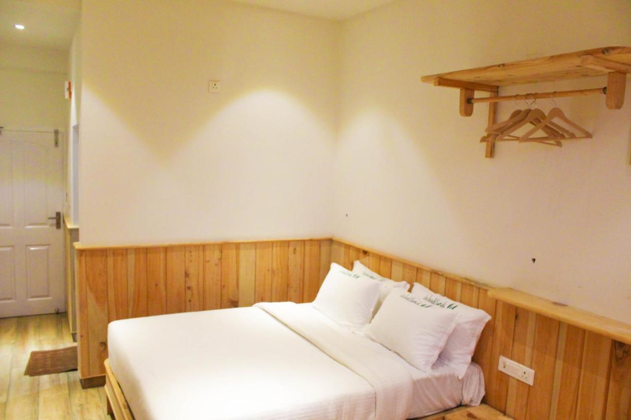 Hotel Al Woodlands Residency Ooty Esterno foto
