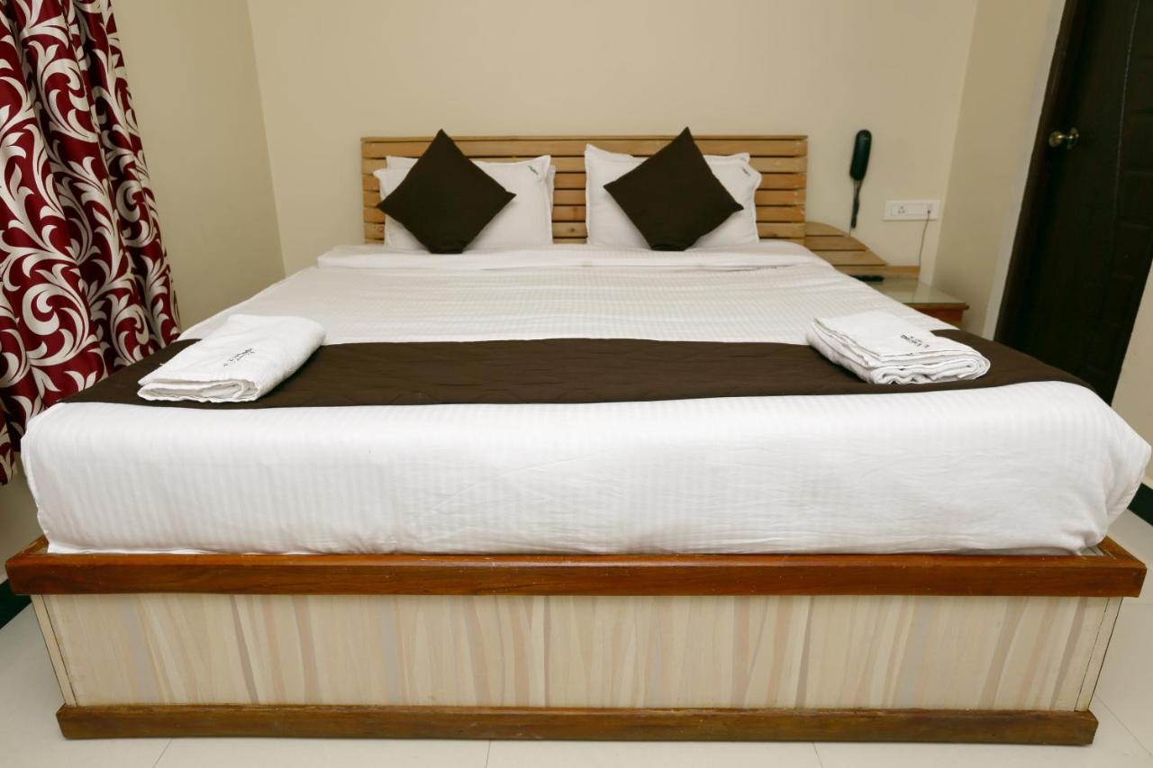 Hotel Al Woodlands Residency Ooty Esterno foto
